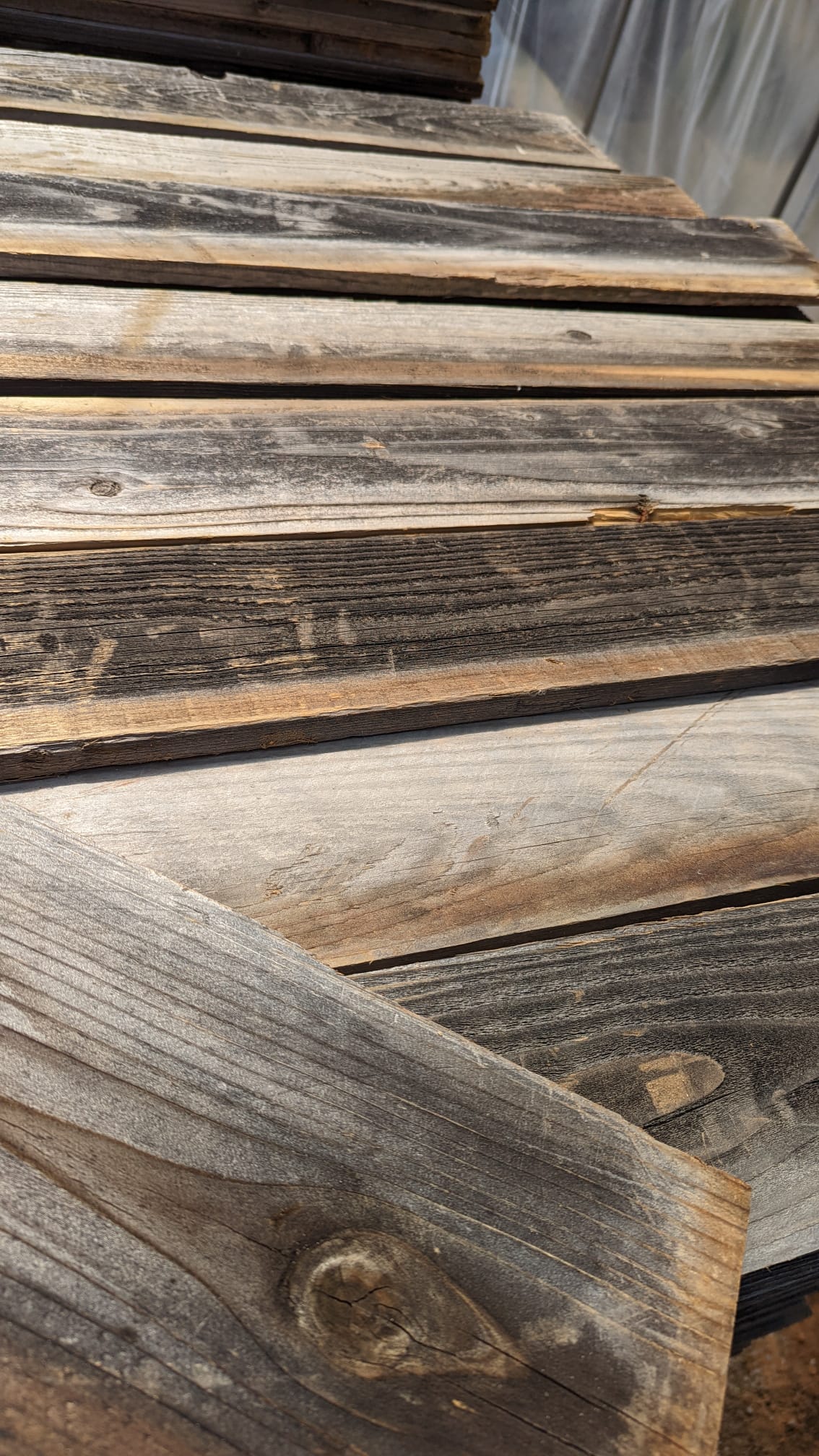 Raw 'Barnwood' Board - 3/4" x 7.5" x 60" - (10) Planks